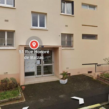 Chambre Neuve Dans Un Logement Partage A 10 Minute Du Circuit 24H Allonnes  외부 사진